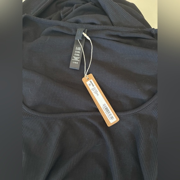 Skims Ribbed Dress - Picture 10 of 10